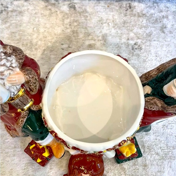 NIB Waterford Holiday Heirlooms Mr & Mrs Claus Candy Jar - Picture 3 of 16